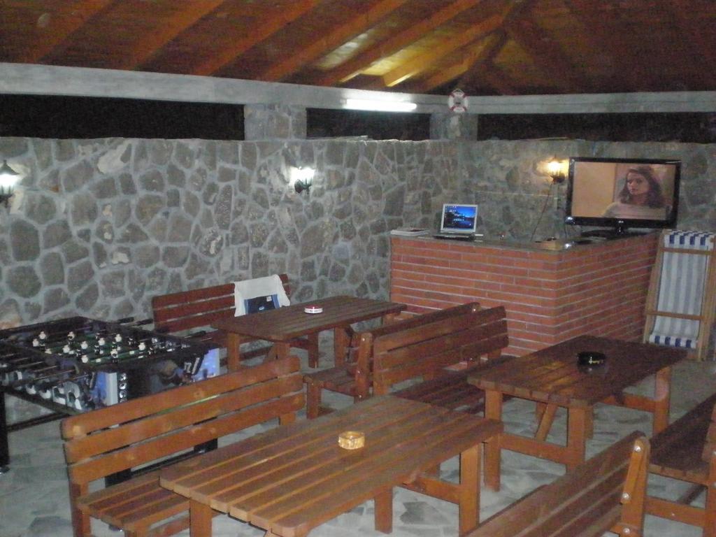 Apartments Vila Lazarevic Tivat Eksteriør billede