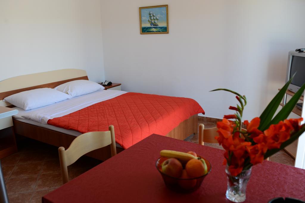 Apartments Vila Lazarevic Tivat Værelse billede