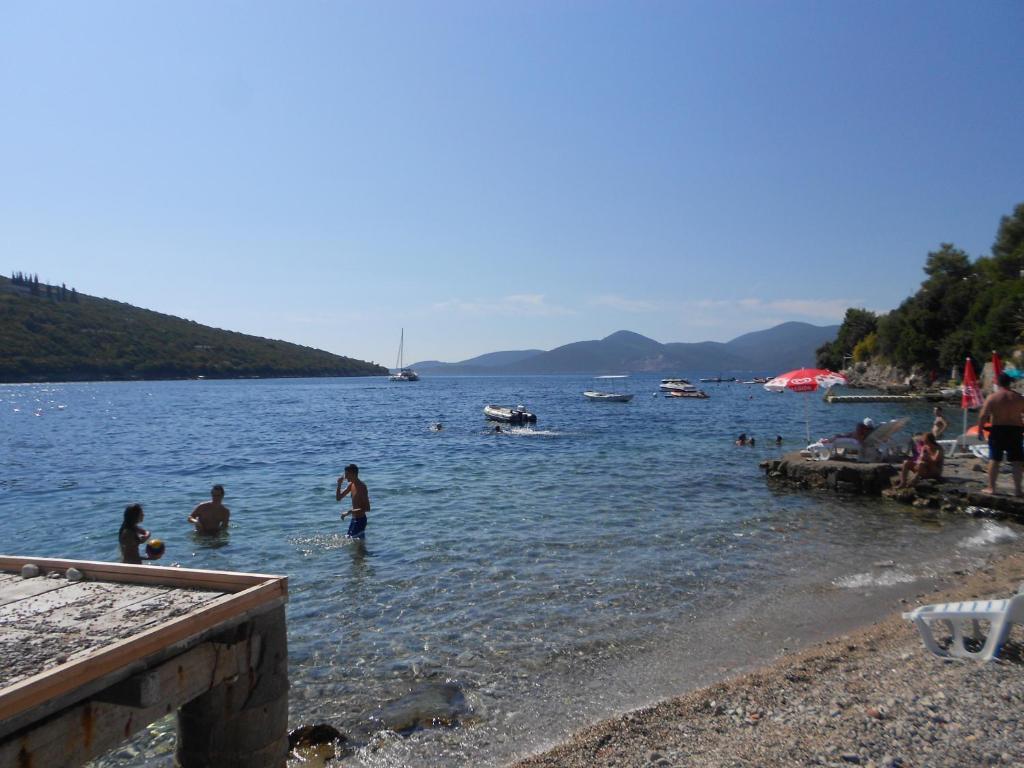 Apartments Vila Lazarevic Tivat Eksteriør billede