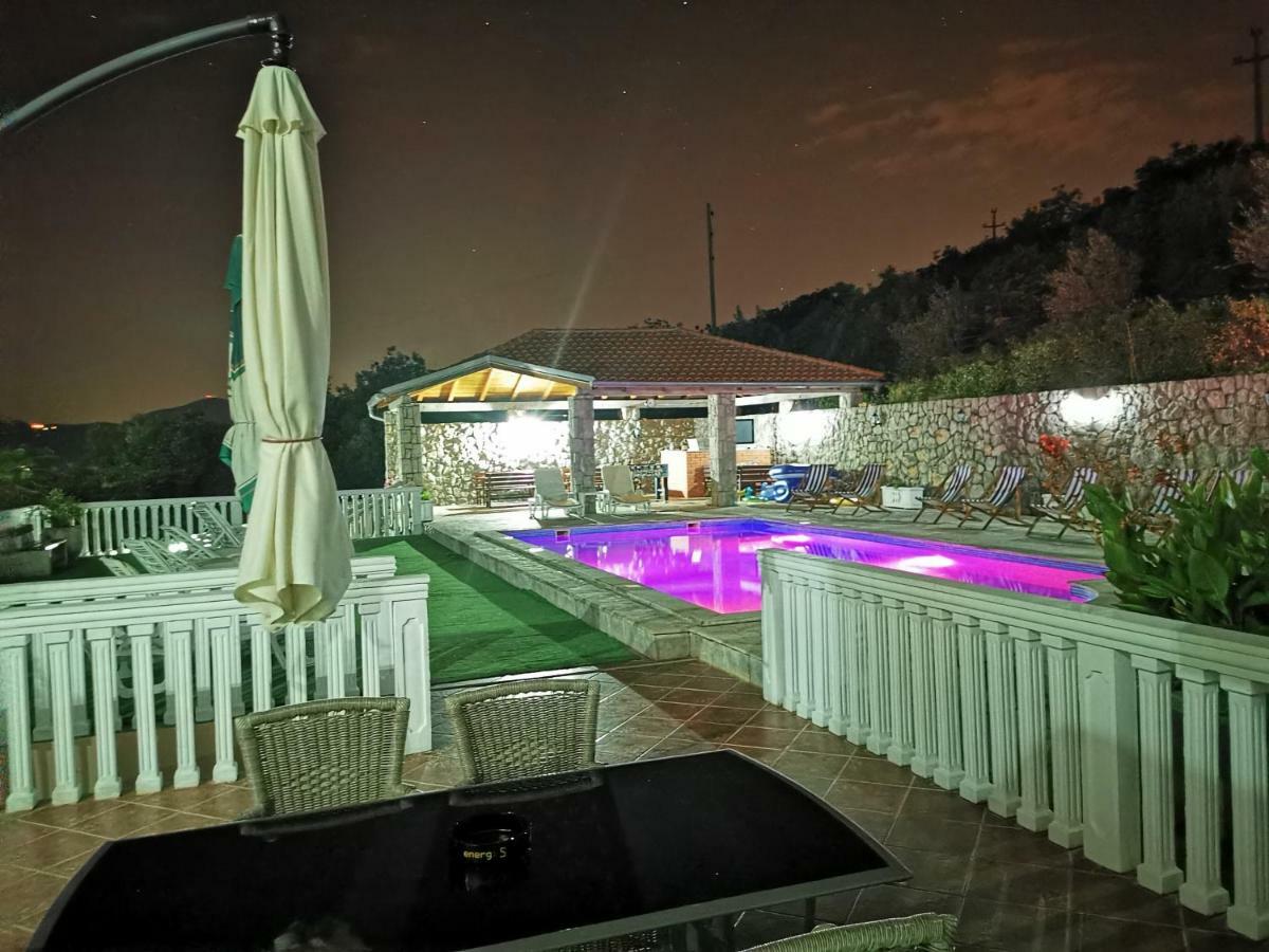 Apartments Vila Lazarevic Tivat Eksteriør billede